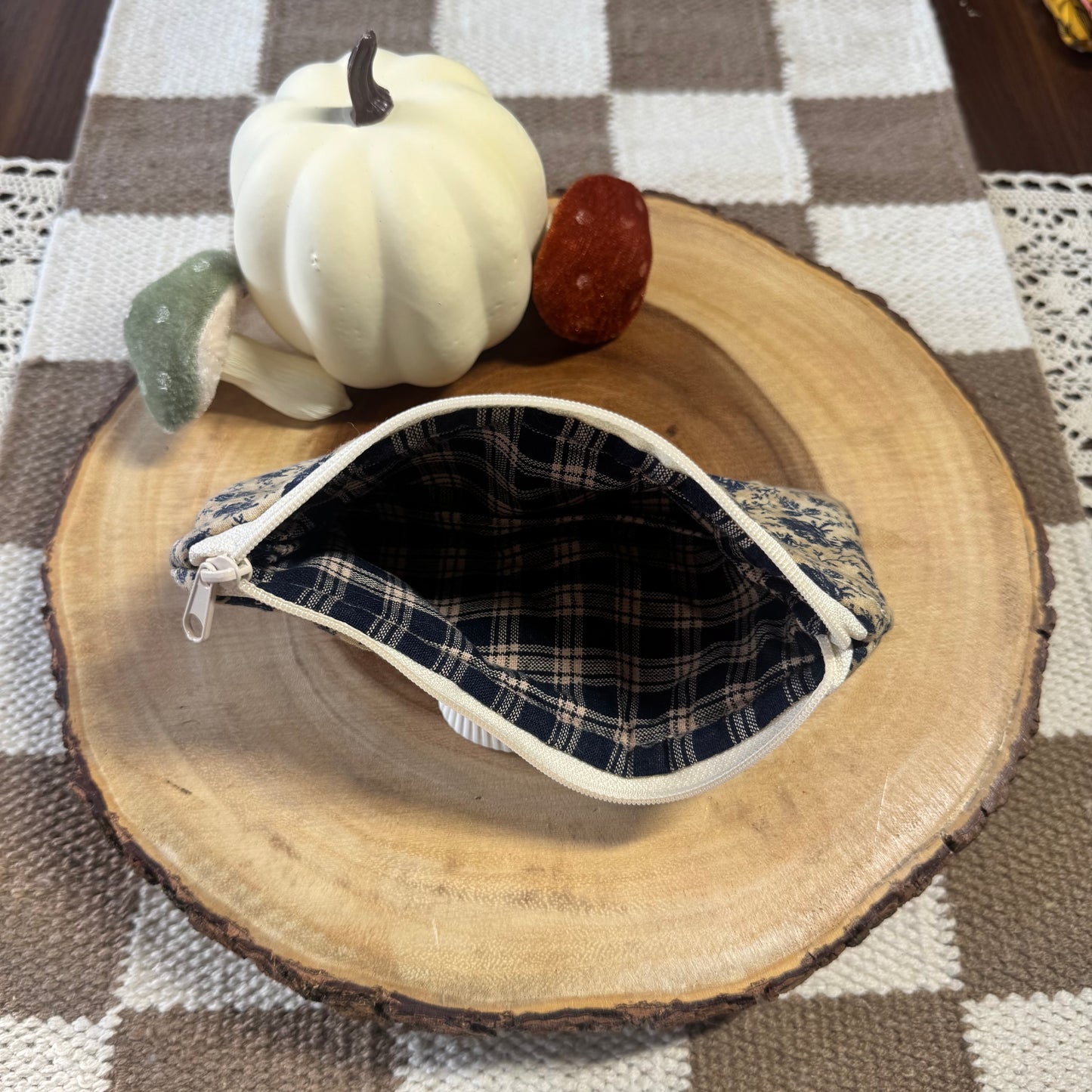Pen Pouch in Midnight Garden