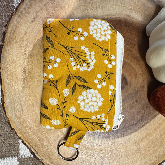 Keychain Wallet in Golden Meadow