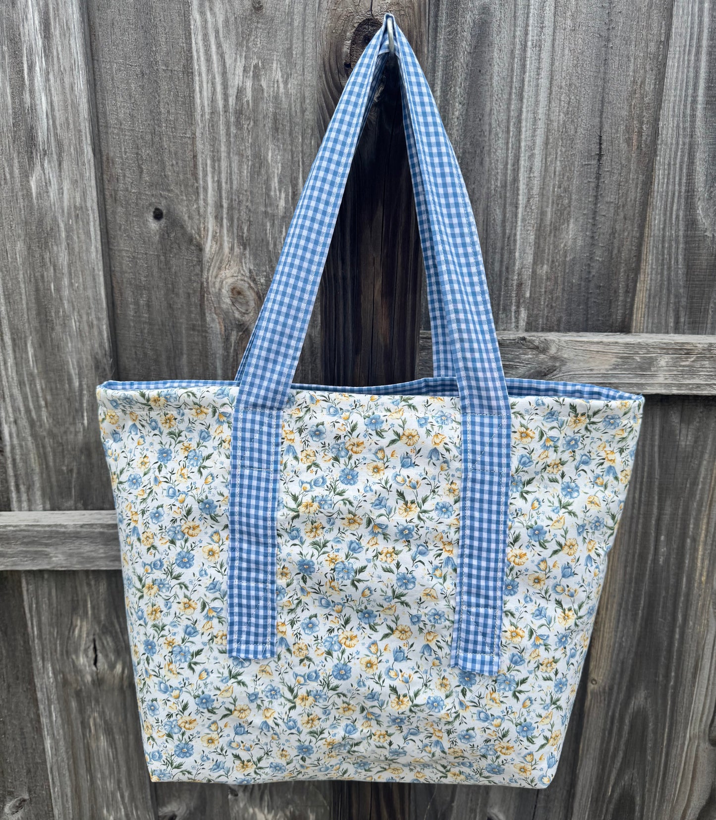 Market Companion Tote in Carolina