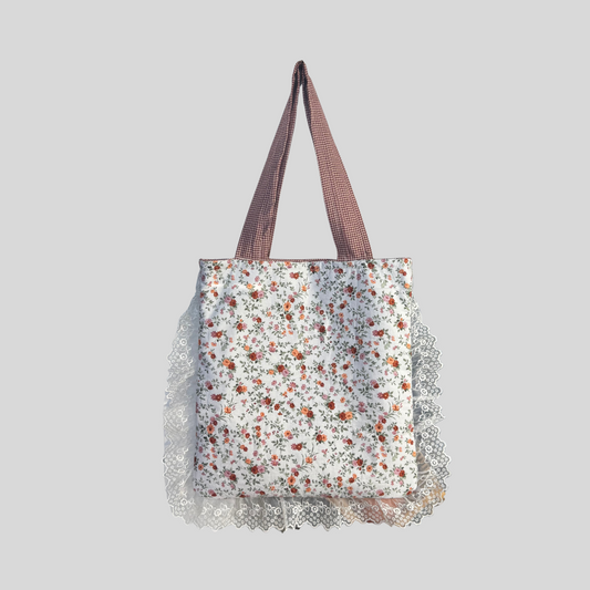 Ruffle Tote in Secret Rose Garden